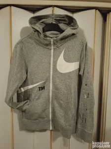 Duks Nike dečija veličina M 137-147 cm - kao nov