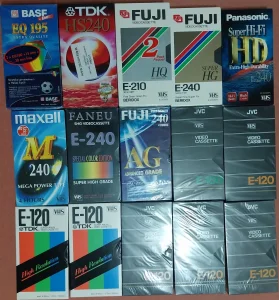 VHS i VHS-C kasete NEOTPAKOVANO + "8", Hi8, Digital8 kasete