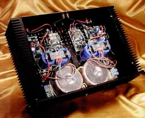 ELEKTOR CRESCENDO Nepobedivih 2x500w HiEnd ZVER Zamena