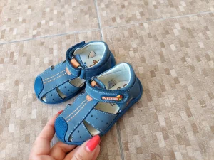 Pablosky kozne odlicne sandale za bebe broj 20