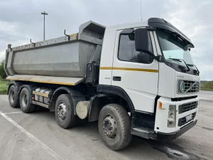 Volvo kiper cetvoroosovinac