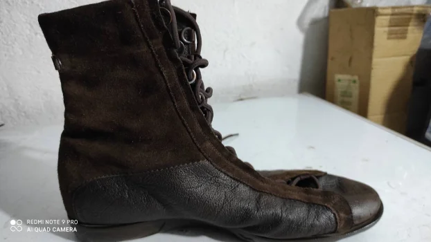 Emporio Armani čizme br.45