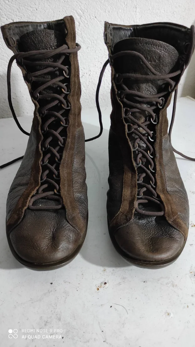 Emporio Armani čizme br.45
