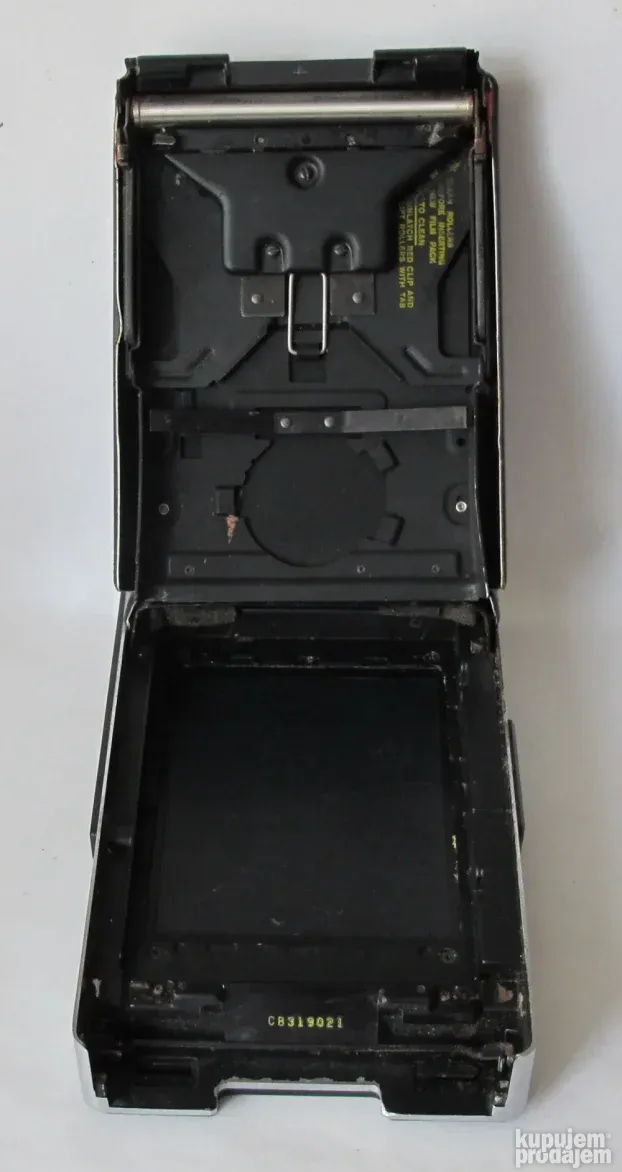 Polaroid kaseta za Mamiya Univerzal Press 23
