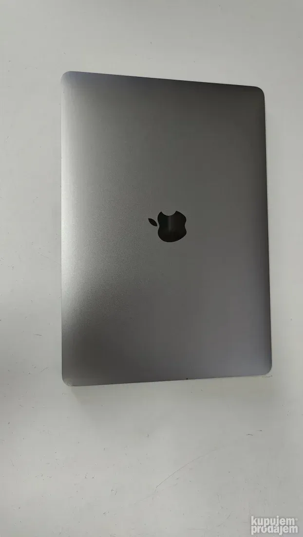 Macbook PRO 13 2017 Core i5 8gb 256ssd 2K retina