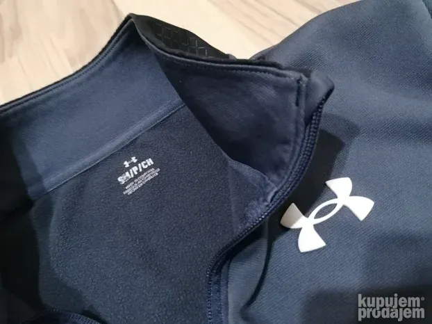 558 - UNDER ARMOUR duks M Original