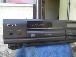 Philips  CD - 130