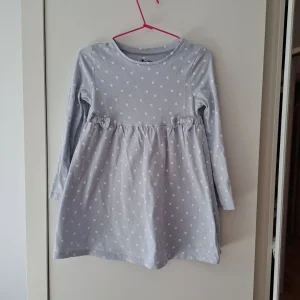 Paket stvari za devojcicu do 3 god