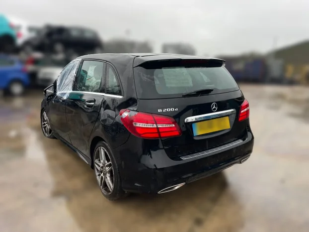 Delovi MERCEDES B  W246 2018 2.2 Dizel 651930 motor Euro6