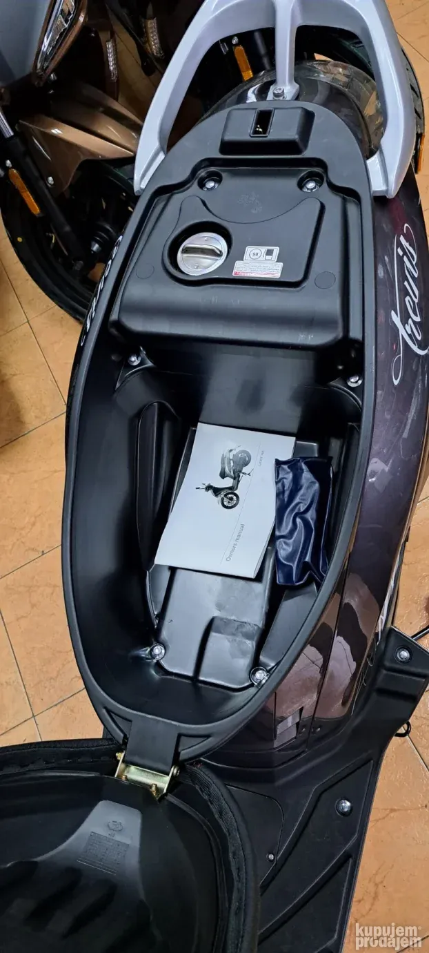 Trio TREVIS 125 R16/EFI/ AKCIJA