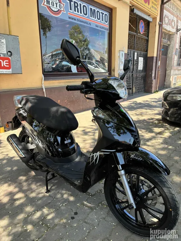 Trio TREVIS 125 R16/EFI/ AKCIJA