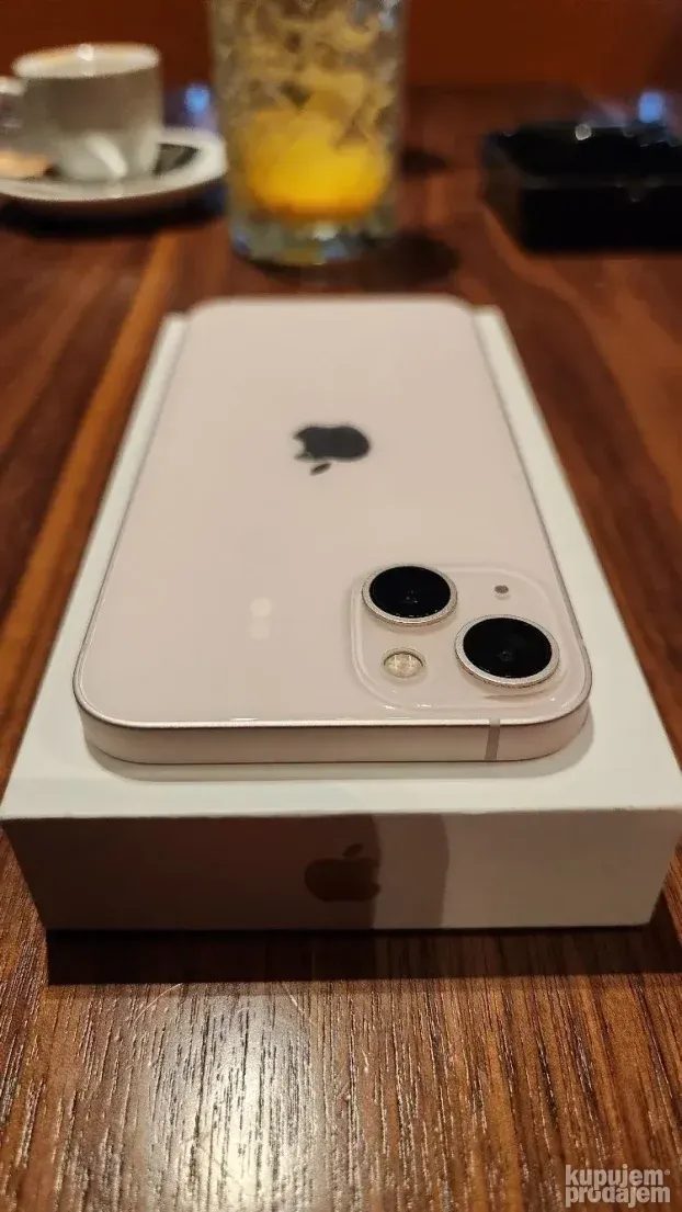 Iphone 13 Pink 128gb 86% bh top stanje!