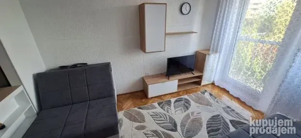 Grbavica,garsonjera,25