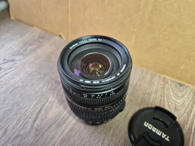 Tamron AF ASPHERICAL 28-300mm 1:3.5-6.3 Objektiv