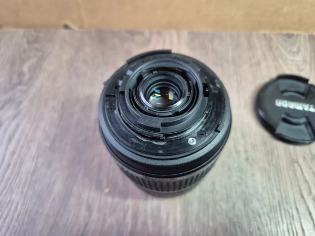 Tamron AF ASPHERICAL 28-300mm 1:3.5-6.3 Objektiv