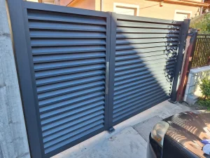 Aluminijumske ograde i kapije  dvorišne.