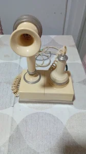 Stari telefon