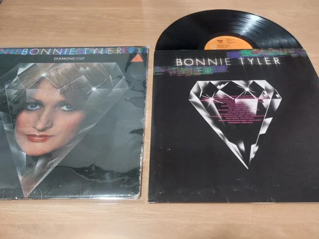 LP Bonnie Tyler - Diamond Cut (1979) - KupujemProdajem