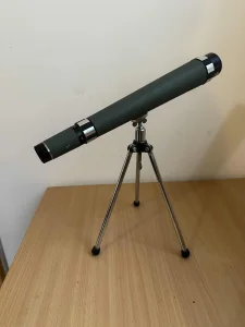 Tesko Teleskop Durbin