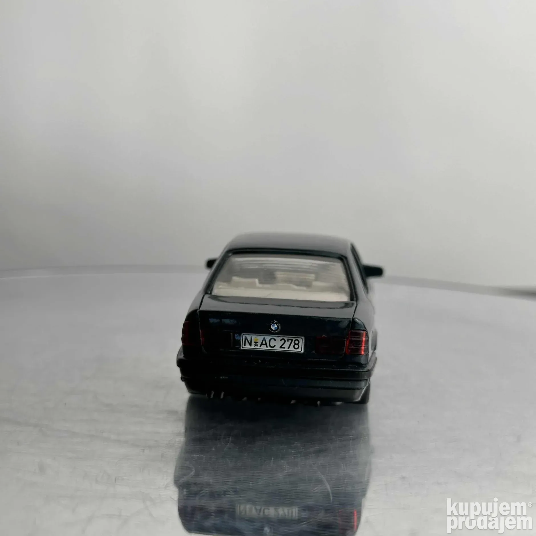 BMW 535 i Blanc SCHABAK 1:43 de reference 1150