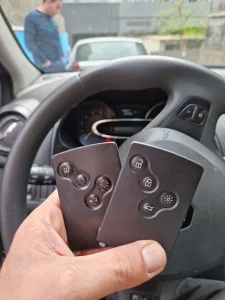 Izrada kod ključ kartica za Renault vozila.