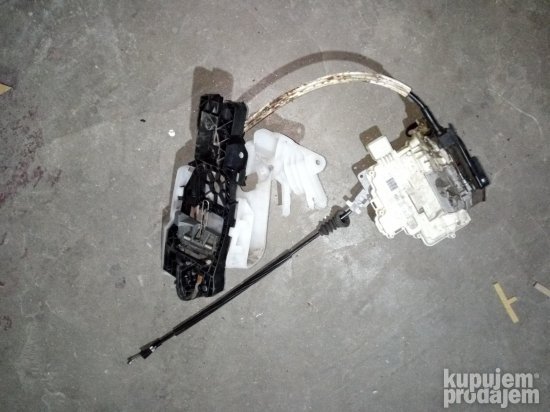 VW Passat B7 karavan brava zadnjih desnih vrata