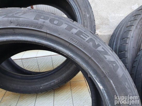 Dve dobre letnje gume 18 ke BRIDGESTONE 245-40/18 Dot 0218 s