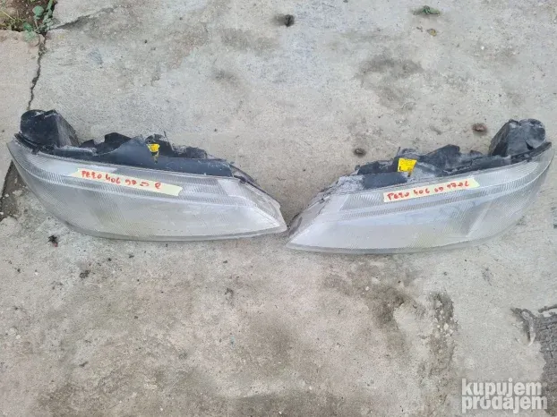 Peugeot 406 levi i desni far