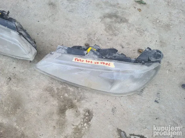 Peugeot 406 levi i desni far