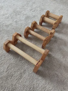 Sklekeri, Trenažeri