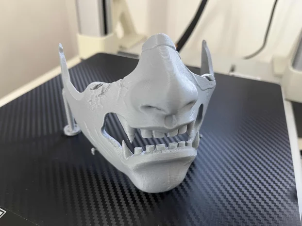 Stalak za PS5 kontroler / Ghost OF Yotei