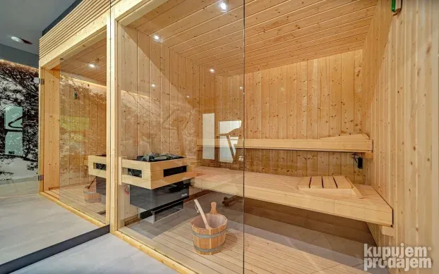 Vila sa bazenom Makarska