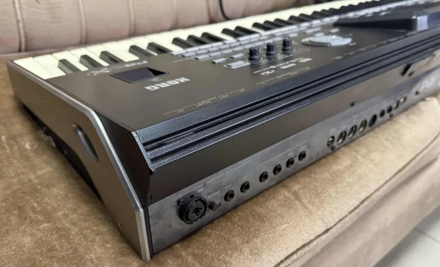Korg PA3X-61 u odličnom stanju 256/512 MB Ram-a