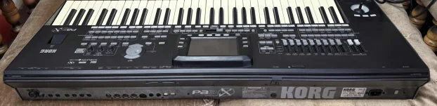 Korg PA3X-61 u odličnom stanju 256/512 MB Ram-a