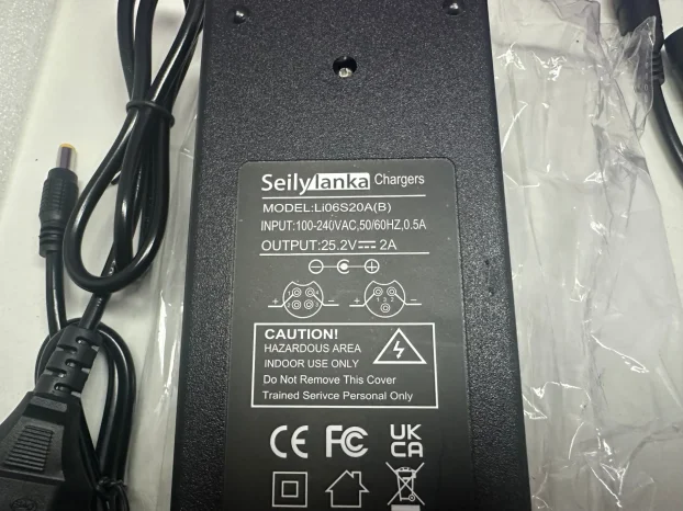 Seilylanka Li-Ion 25.2V 2A Punjac za e-bike/trotinet