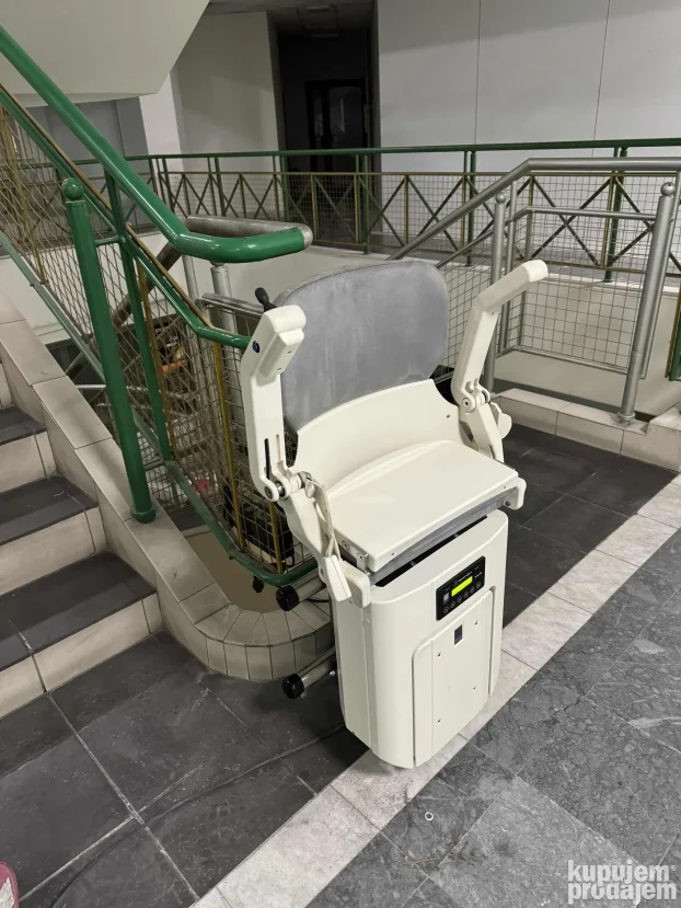 Lift stolica za stepenice