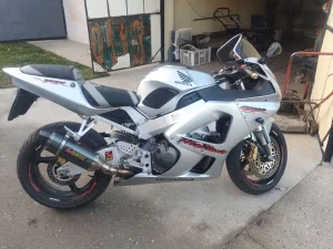 Honda cbr 929rr