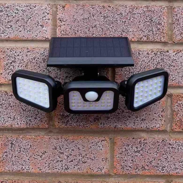 Solarni LED Reflektor FL-1725A 74 Diode 3 Glave sa SENZOROM ...