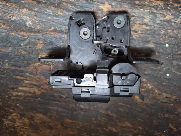 Reno Modus brava petih vrata