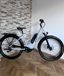 Advanced Trekking Plus  Bosch  Kompletan