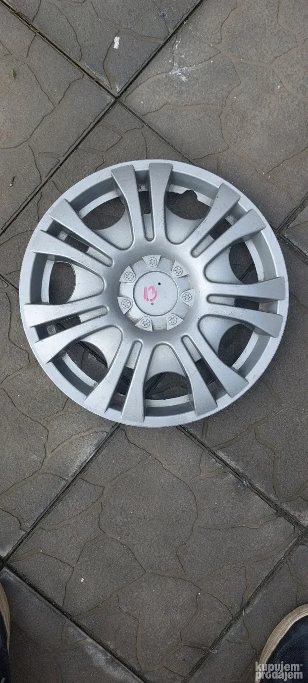 Ratkapna 13 inca - samo jedan komaddd R13