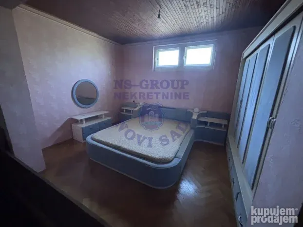 Odlična kuća u Rumenci!