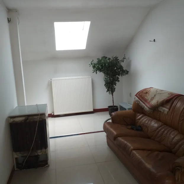 Kičevo, 5+ petosobna, 800 m²