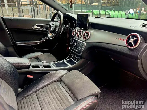 2016 Mercedes CLA 180 Shooting Brake AMG 