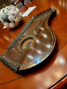 Stara citra, iz 50- tih godina, 52 cm