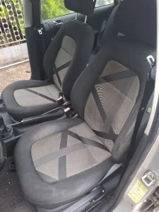 Komplet sedišta škoda fabia karavan 2006 god