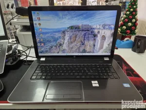 HP Pavilion G7 17.3/i5 3230M 3.2GHz/8GB DDR3/120GB SSD