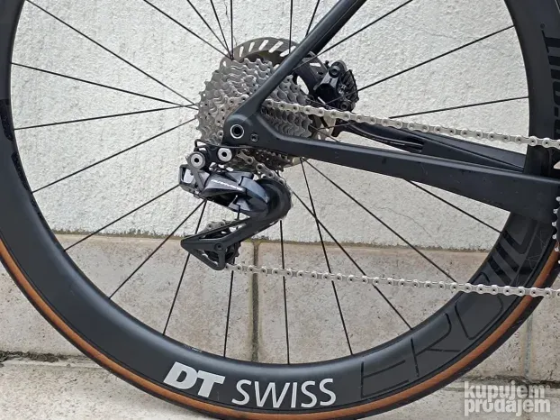 Drumski bicikl Thomus Sliker pro Dura Ace Di2