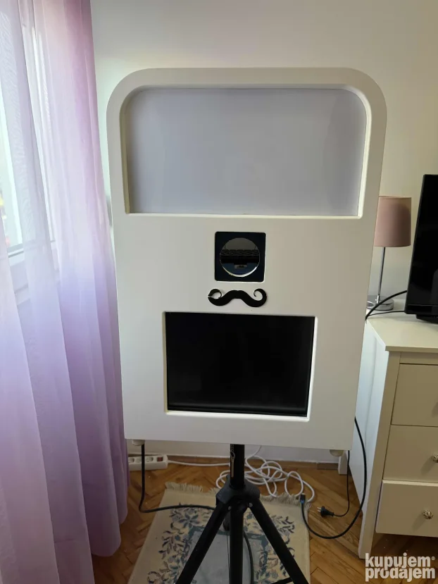 Na prodaju kompletan photobooth biznis