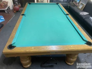 Bilijarski sto 9